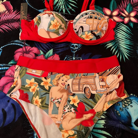 retro stage Other - Aloha pinup bikini